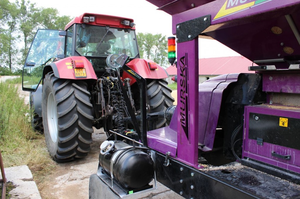 Traktor CASE na diesel gas lpg